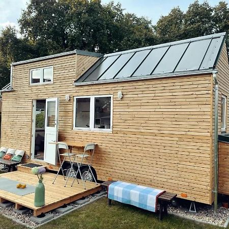Tiny House Fleesensee Mit Eigenem Garten Und Nur Wenige Meter Vom Seeufer Göhren-Lebbin エクステリア 写真