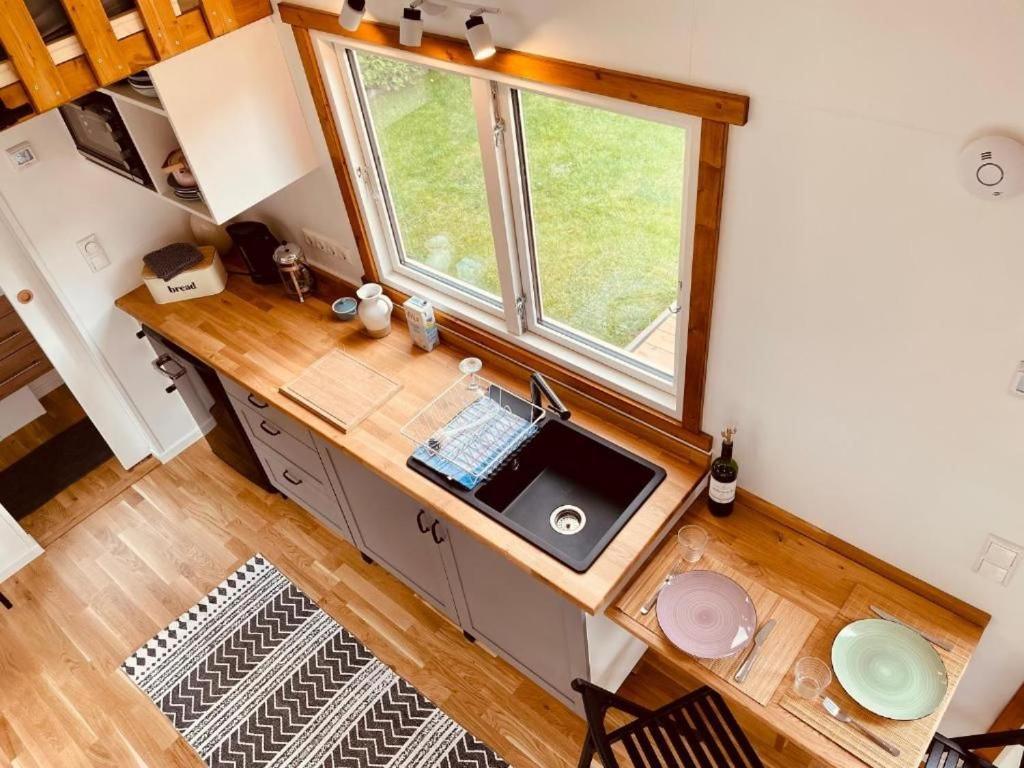 Tiny House Fleesensee Mit Eigenem Garten Und Nur Wenige Meter Vom Seeufer Göhren-Lebbin エクステリア 写真