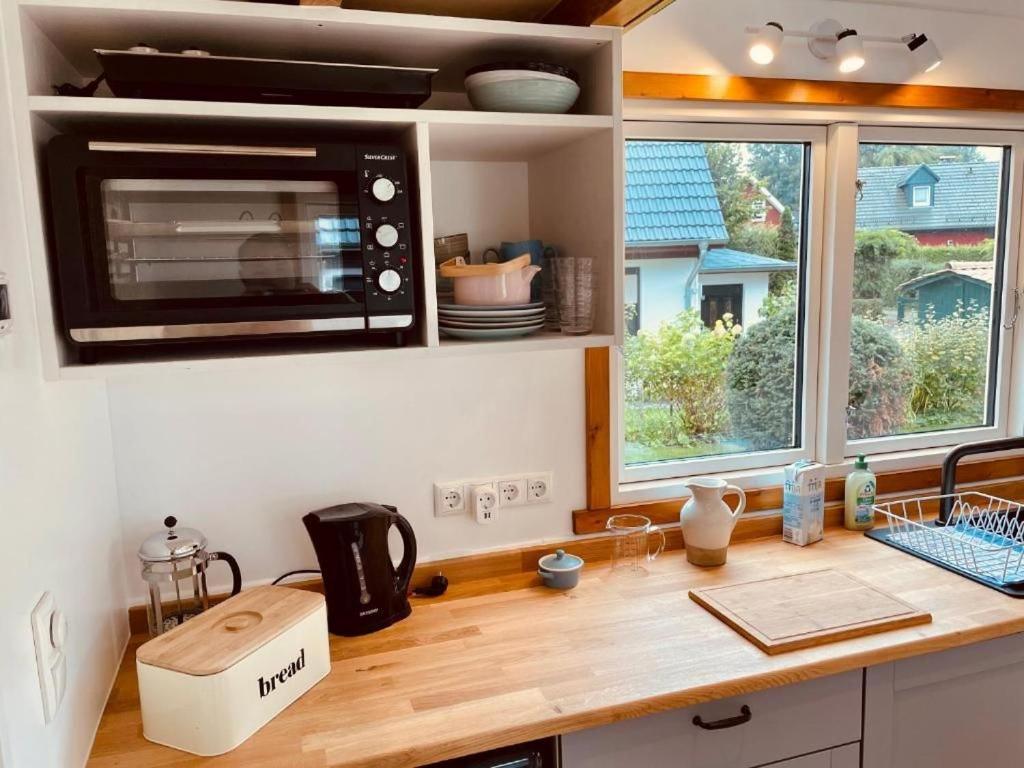 Tiny House Fleesensee Mit Eigenem Garten Und Nur Wenige Meter Vom Seeufer Göhren-Lebbin エクステリア 写真